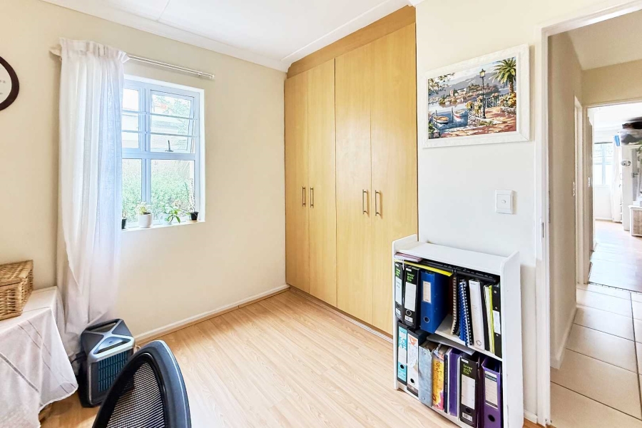 2 Bedroom Property for Sale in Royal Ascot Western Cape